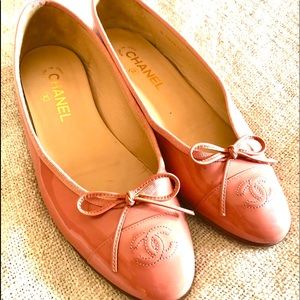 Chanel Shoes-Ballerina Patent Leather Flats